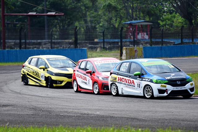 Honda Jazz Speed Challenge