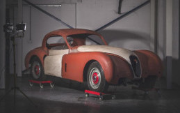 Jaguar XK120 FHC, Tersimpan 50 Tahun di Gudang