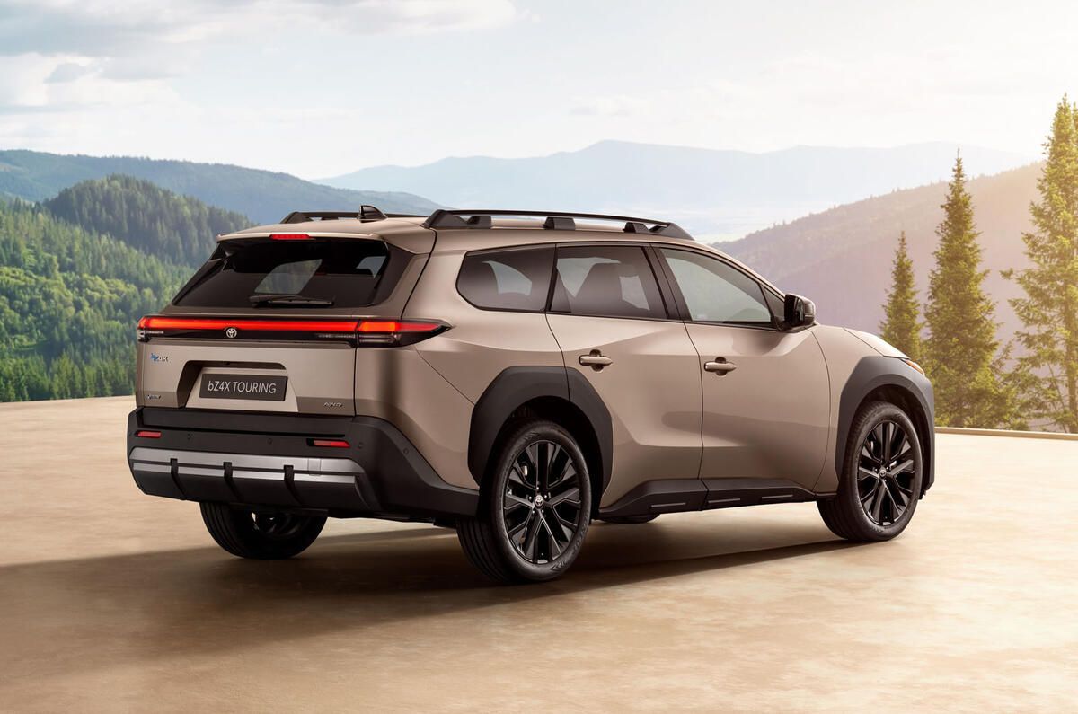Toyota bZ4X Touring Battery EV