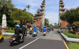 Intip Galeri Keseruan Vespa World Days 2022 Bali