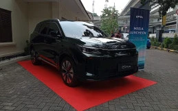 Komitmen Elektrifikasi, DFSK E5 Plus PHEV Siap Rilis di Indonesia