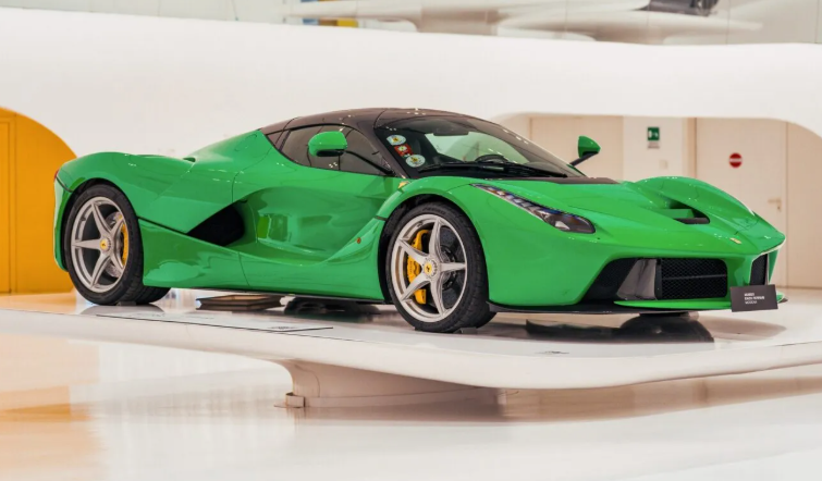 Punya Spesifikasi Unik, Harga LaFerrari Signal Green Tembus Rp76 Miliar