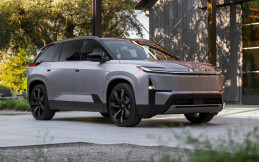 Toyota Highlander 2027 Generasi Terbaru Gebrak Pasar SUV Listrik