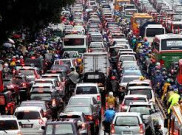 Macet Ternyata Bisa Bikin Mobil Mogok