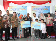 Daihatsu Serahkan 2 Unit Mobil Rekondisi di Kalimantan