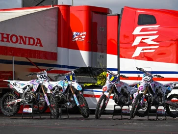 Honda HRC Lelang Bodi Spesial SMX 2026 untuk Yayasan Kanker Anak