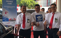 Manajemen Pertamina Turun Langsung Layani Konsumen di SPBU