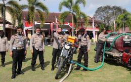 Keren, Motor Dinas Polisi Sumsel Dimodifikasi untuk Padamkan Kebakaran