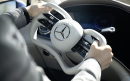 Mercedes-Benz Memperkenalkan Teknologi Steer-by-Wire di EQS