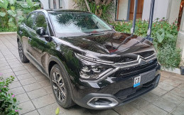 Profil Citroen e-C4 Electric yang Dibanderol Nyaris Rp2 Miliar