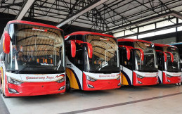 4 Unit Bus Baru PO Gumarang Jaya Tampil dengan Bodi Legacy SR3 HD Panorama Ultimate-R