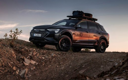 Audi Q8 e-tron Dakar Edition, Siap Menghadapi Medan Off-Road Ringan