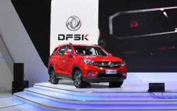 Nih Fungsi Fitur Keamanan DFSK Glory 560, Paket Lengkap!