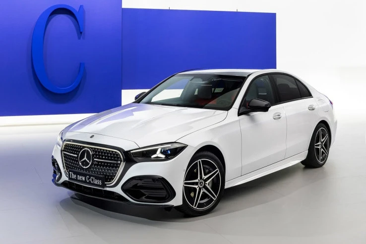 Mercedes-Benz C-Class 2027 Resmi Bersolek, Usung Sistem MB.OS dan Gril Menyala