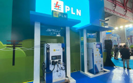 Dorong Penggunaan Kendaraan Listrik, Astra dan PLN Sepakat Kolaborasi di BSD Tangerang