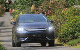 Tes Drive BYD M6 Jakarta - Bandung, Nyaman dan Bertenaga Baterai Hanya Terpakai 50 Persen