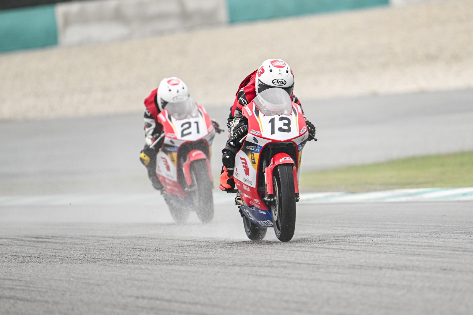 Pembalap Muda Melesat Raih Double Podium IHTTC 2026 Sepang