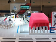 DFSK Tampilkan 11 Display Dan 2 Mobil Listrik Terbaru di IIMS 2023