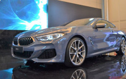  Galeri Foto BMW M850i xDrive Coupe 