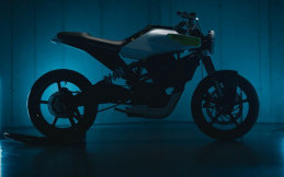 Motor Listrik Konsep Husqvarna E-Pilen, Tampil Futuristis Berbaterai Modular