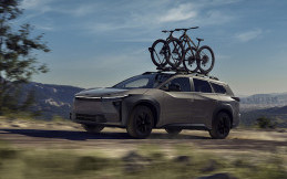Toyota bZ Woodland Premium SUV Listrik Kenyamanan Mutakhir