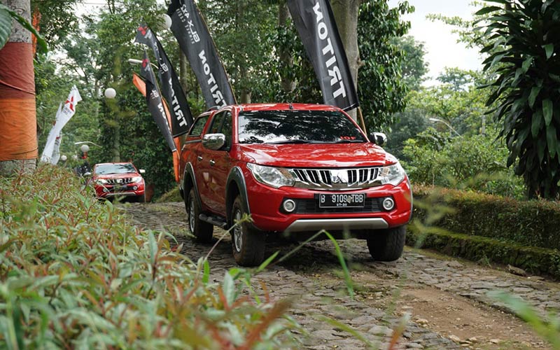 Mitsubishi Edukasi Pengguna Triton di Trek Off-Road 