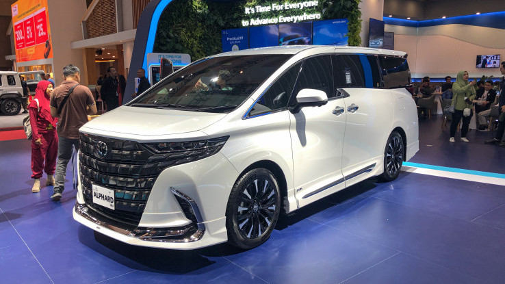 5 Mobil Termahal di IIMS 2025, Hadir dengan Teknologi Canggih dan Desain Mewah