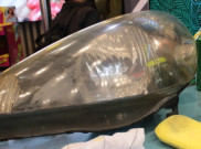 Jangan Sepelekan Mika Lampu Buram Saat Musim Hujan