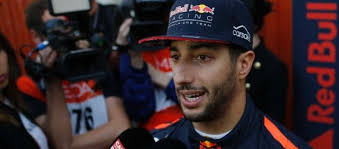 Daniel Ricciardo Tutup Pintu Gabung Ferrari