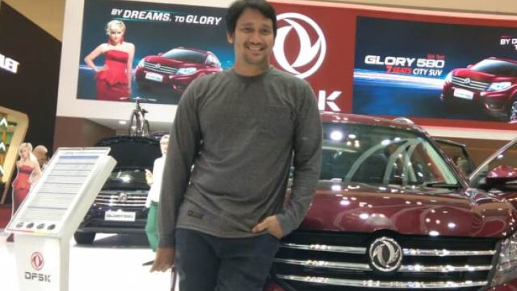 Tora Sudiro dan Astrid Tiar Kepincut DFSK Glory 580? Ini Alasannya..