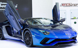 Lamborghini Aventador S Roadster Edisi Khusus Jepang