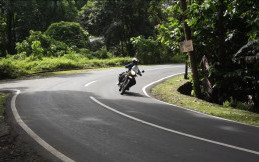 15 Tips Lady Biker Isi Liburan dengan Touring