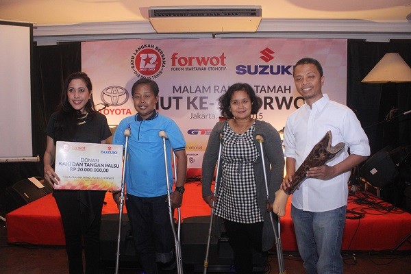 Forwot Sumbang Kaki dan Tangan Palsu