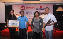 Forwot Sumbang Kaki dan Tangan Palsu