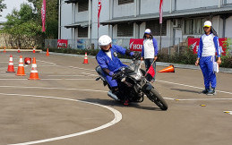 Dealer Honda Jakarta Adakan Kompetisi Safety Riding
