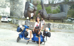 Ini Termasuk Nekat, Jakarta-Bali-Jakarta Naik Vespa 77