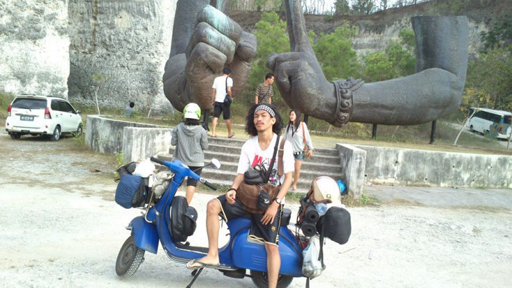 Ini Termasuk Nekat, Jakarta-Bali-Jakarta Naik Vespa 77