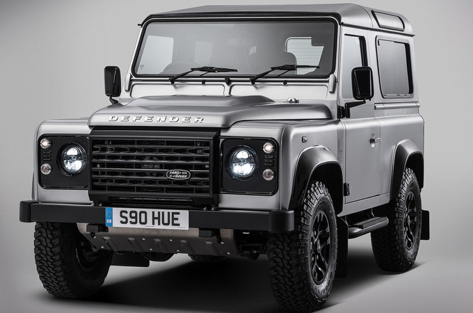 Land Rover Rayakan Produksi 2.000.000 Unit Defender