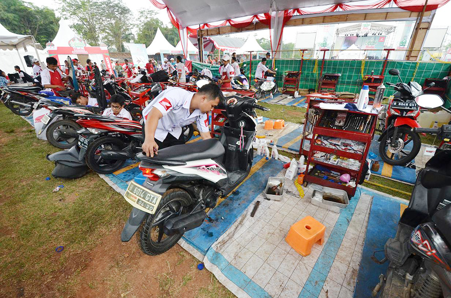 Tips Memeriksa Kondisi Motor Sehabis Mudik