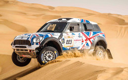 Harry Hunt Pembalap Resmi MINI ALL4 Racing untuk gelaran Rally Dakar 2016