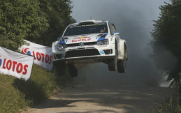 Kompetisi WRC Polandia Dipenuhi Banyak Aksi