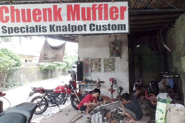 Chuenk Muffler Spesialis Modifikasi Knalpot