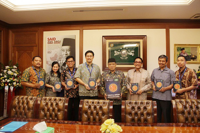 FIF Sumbang 3.600 Al Quran Untuk Nahdatul Ulama