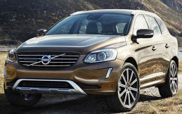 Volvo XC60 Kembali Mendominasi Kelas SUV Premium Kompak 2015