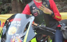 Annisa Suchi Maharani, Si Mungil yang Tungganggi Moge