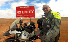 Pengendara Sepeda Motor Terjauh Kedua di Dunia