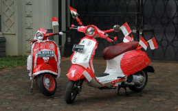 Kutu Vespa Semarakan Karnaval di HUT ke-1