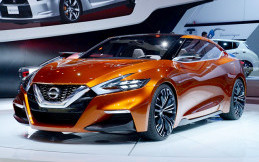 Nissan GT-R Model Baru Punya Varian Sedan?