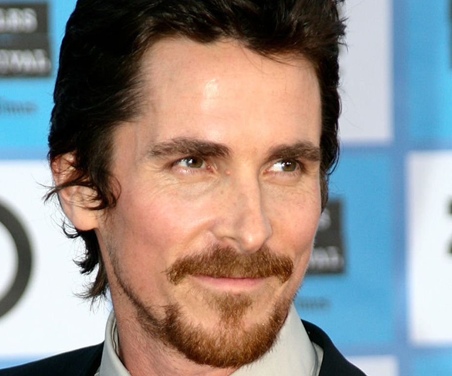 Christian Bale Akan Berperan Sebagai Enzo Ferrari