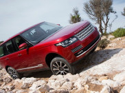 Hebat! Mobil Range Rover dapat Deteksi Jalan Berlubang